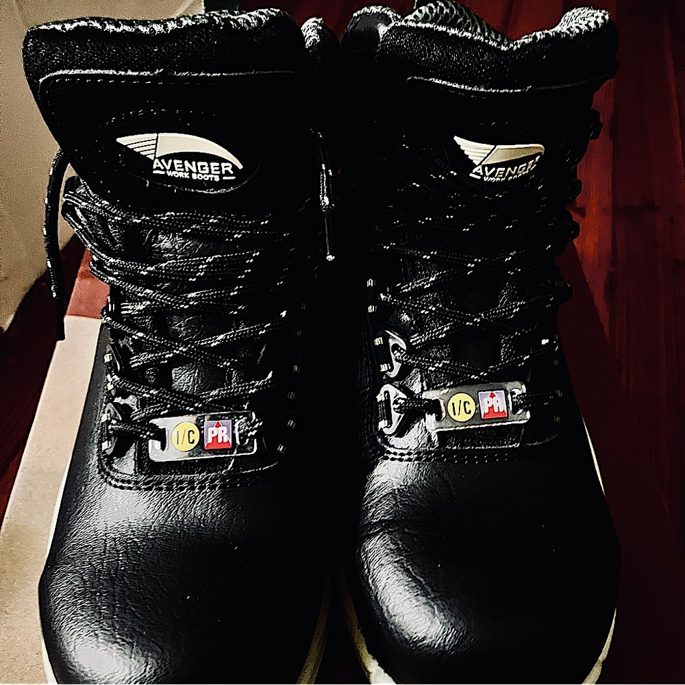 •Avenger Work Boots -Breaker CT• NIB